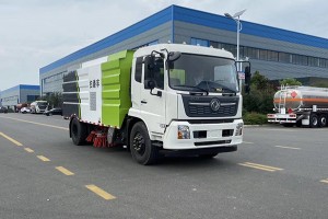 东风天锦扫路车