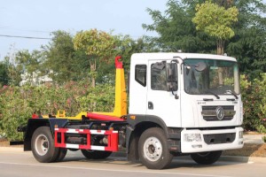 东风多利卡D9钩臂垃圾车