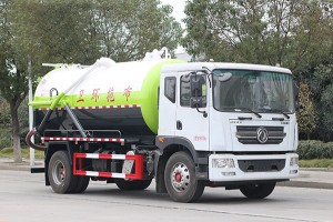 东风多利卡D9吸污车