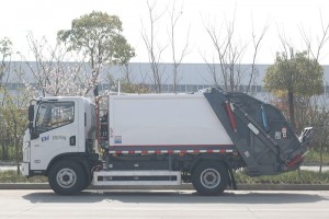 上汽跃进纯电动6方压缩式垃圾车