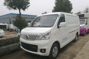 长安国六面包冷藏车