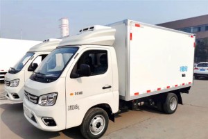 (国六)福田祥菱M1汽油(3.2米)冷藏车