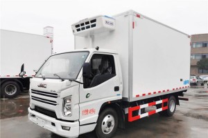 (国六)江铃顺达宽体(4.2米)冷藏车