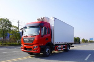 (国六)东风天锦KR高顶双卧(带肉钩)(6.6米)冷藏车