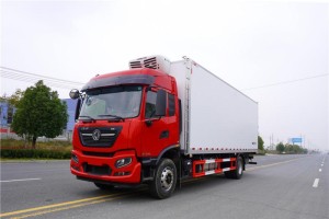 (国六)东风天锦KR(高顶双卧)(7.8米)冷藏车